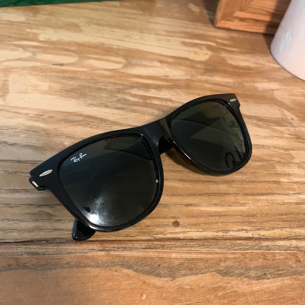 🚨Labor Day Weekend Sale thru Mon 🚨 Ray-ban wayfarers